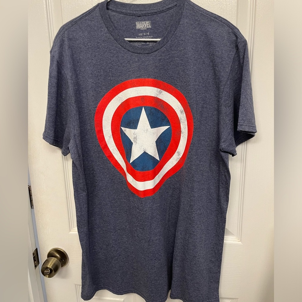 Marvel shirt (captain america shield)